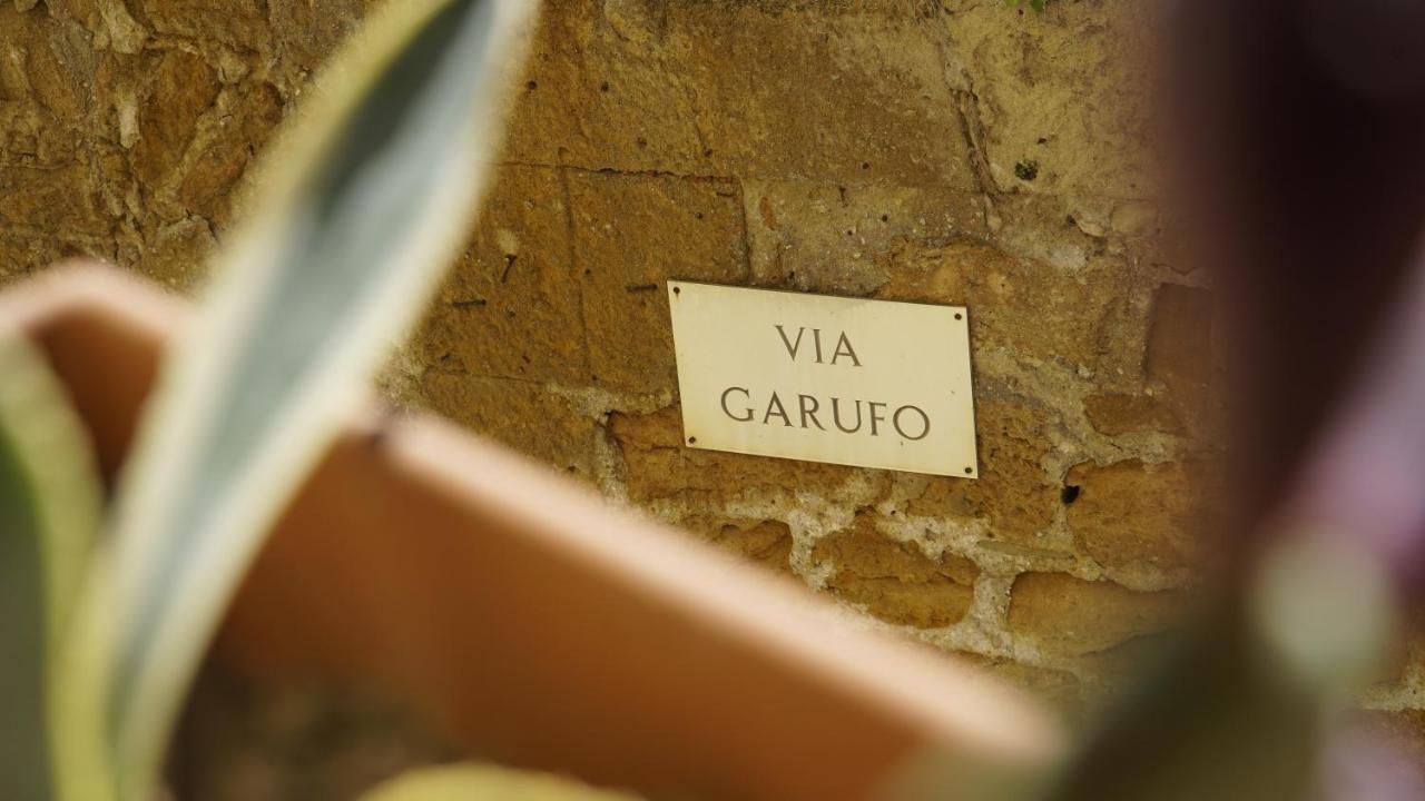 Le Teste Di Moro Al Duomo Agrigento Luaran gambar